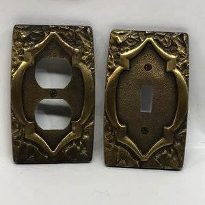 Single switch plate and single outlet plate